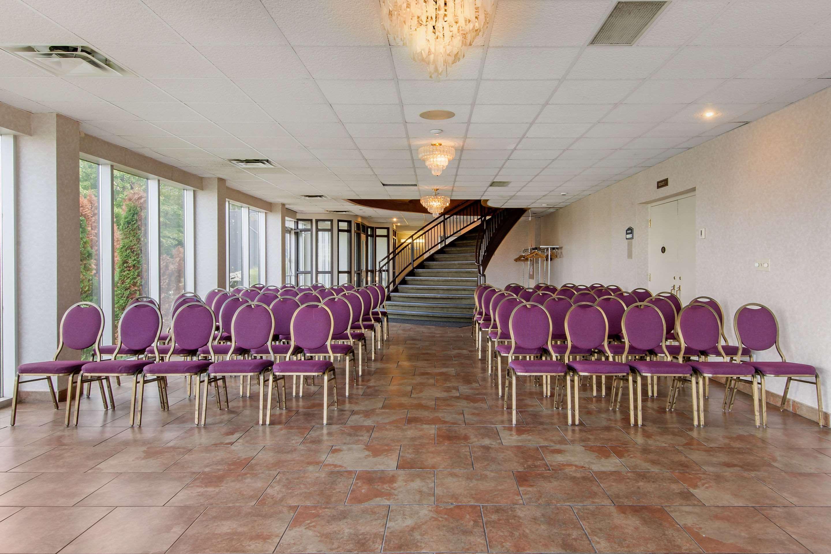 Hotel Quality & Conference Centre Downtown Sudbury