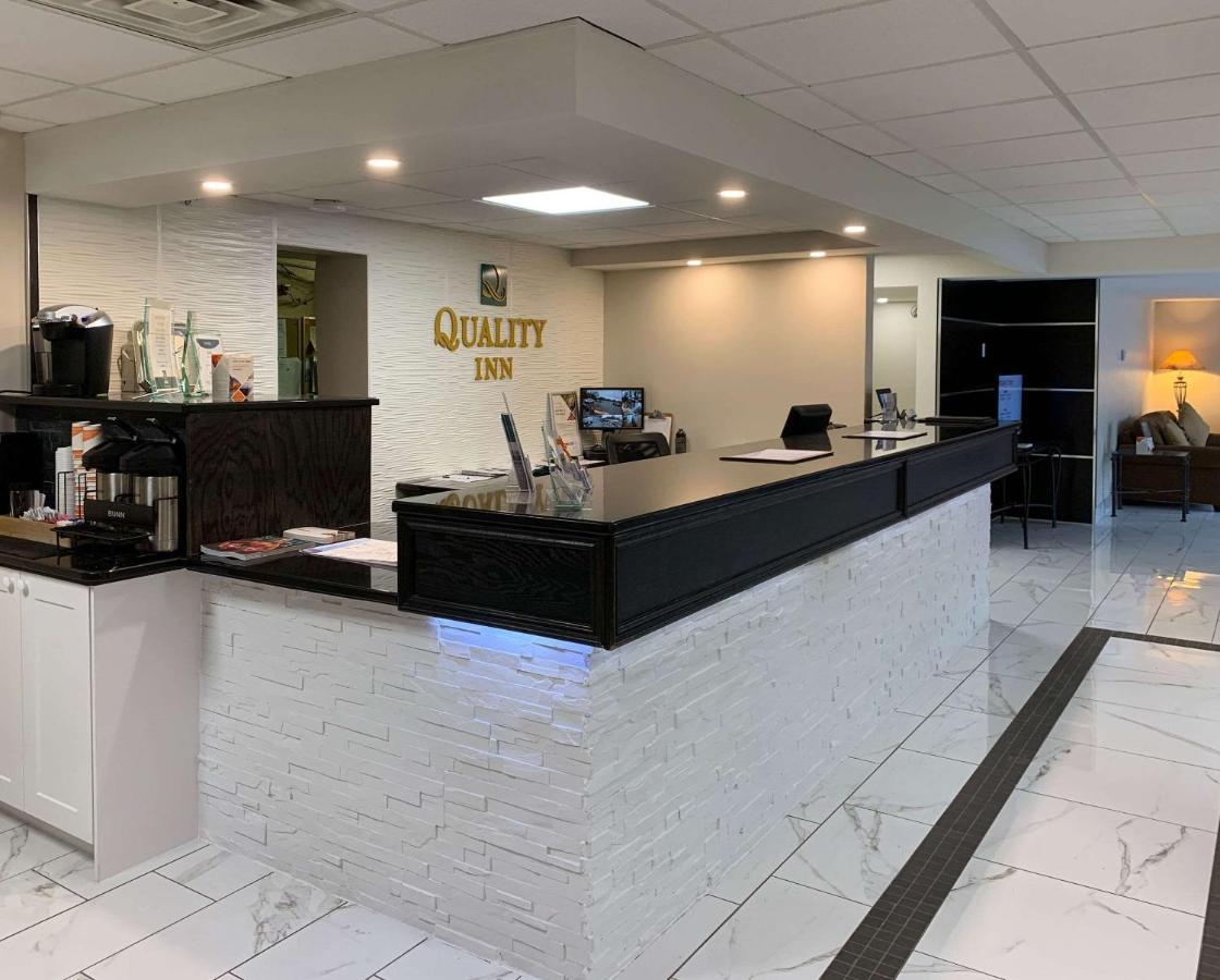 Quality & Conference Centre Downtown 2* Sudbury