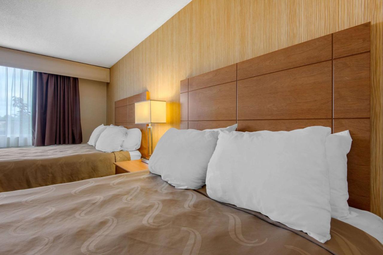 Quality & Conference Centre Downtown 2* Sudbury