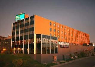 Quality & Conference Centre Downtown 2*
