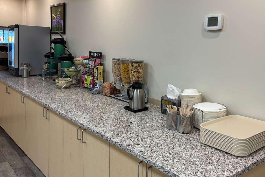 Quality & Conference Centre Downtown Hotel 2*