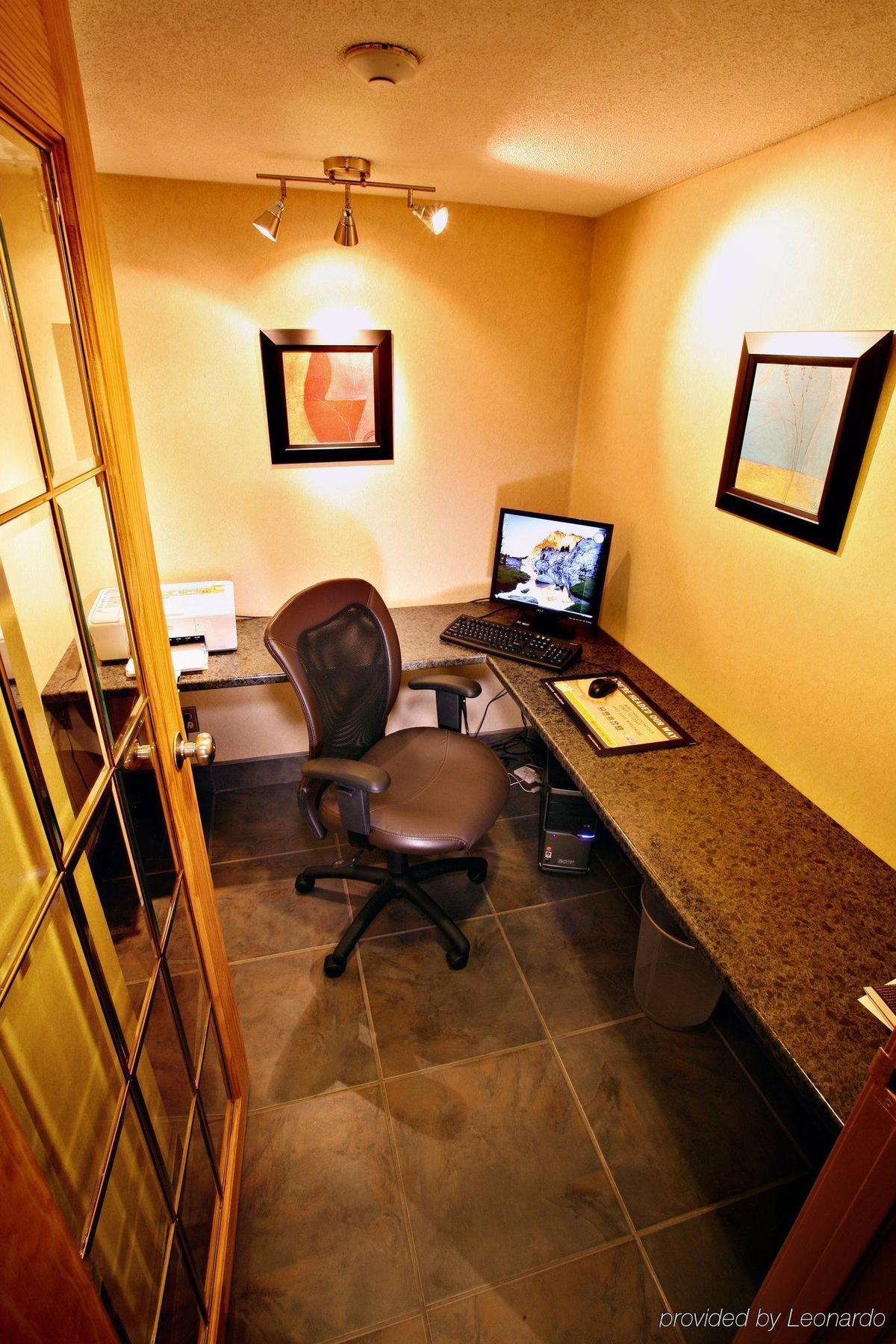 Quality & Conference Centre Downtown Hotel Sudbury